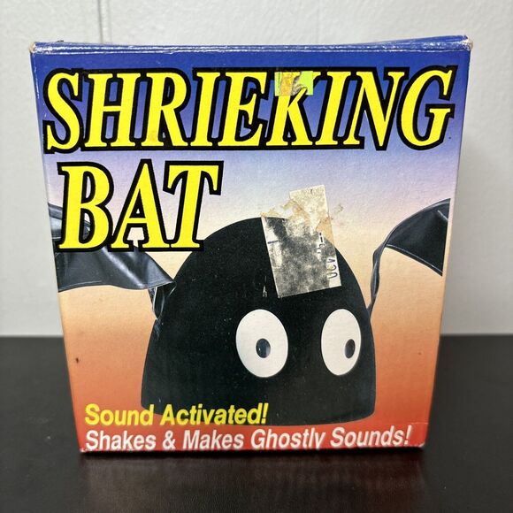 Gemmy 1991 Shrieking Shaking Bat W Box 90's Halloween Prop Works Hangs -NO SOUND - Picture 3 of 14